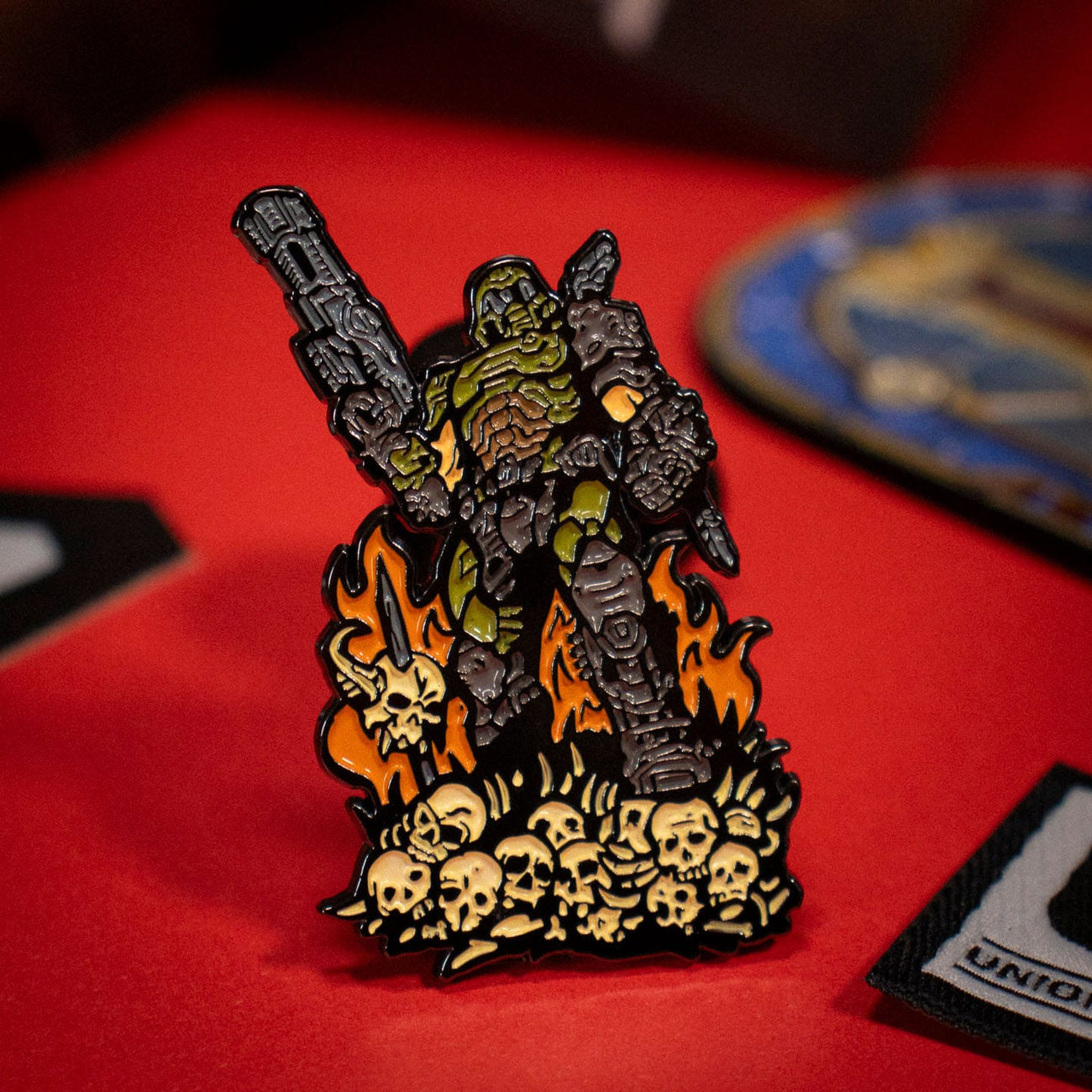 Produktbild Doom Eternal Ansteck-Pin Doom Guy Limited Edition
