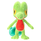 Produktbild Pokémon Plüschfigur Geckarbor 20 cm
