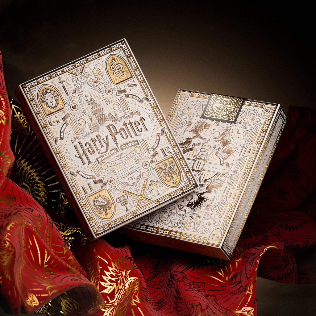 Produktbild Harry Potter Spielkarten Box Set (5 Decks)